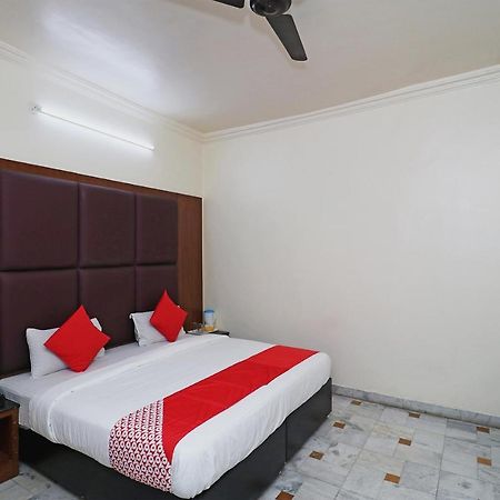 Oyo Hotel Ashoka International Kanpur Exterior foto