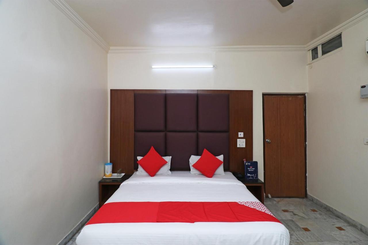 Oyo Hotel Ashoka International Kanpur Exterior foto